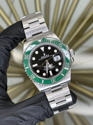 Rolex Submariner Black Dial on Oyster 126610LV Open Date Complete