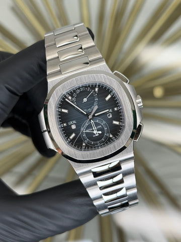 Patek Philippe Nautilus Blue Black-Gradient Rim Dial on Bracelet 5990/1A-011 2025 Complete