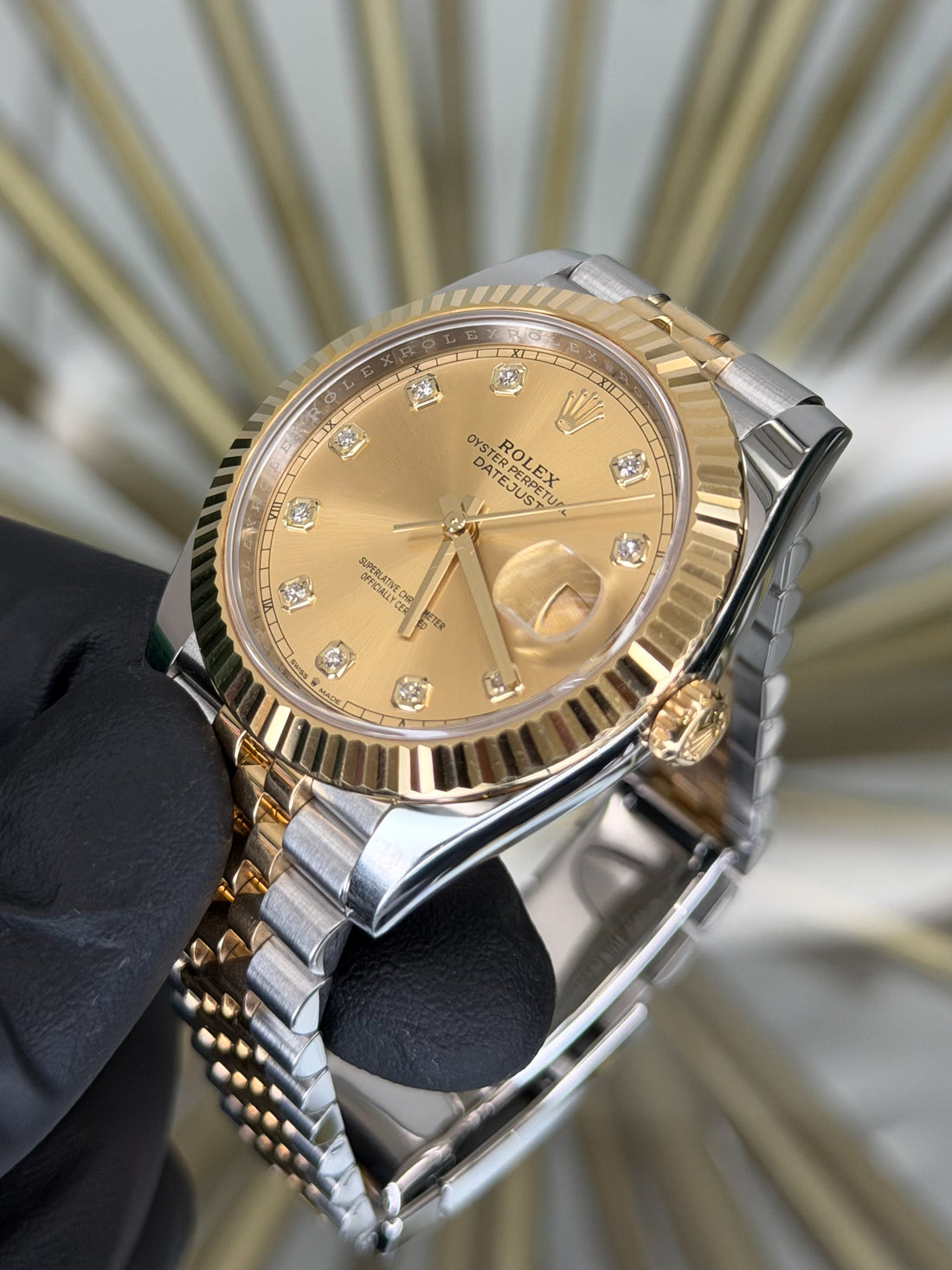 Rolex Datejust 41 Champagne Diamond Dial on Jubilee 126333 2023 Complete