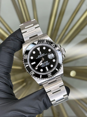Rolex Submariner Black Dial on Oyster 126610LN 2026 Complete