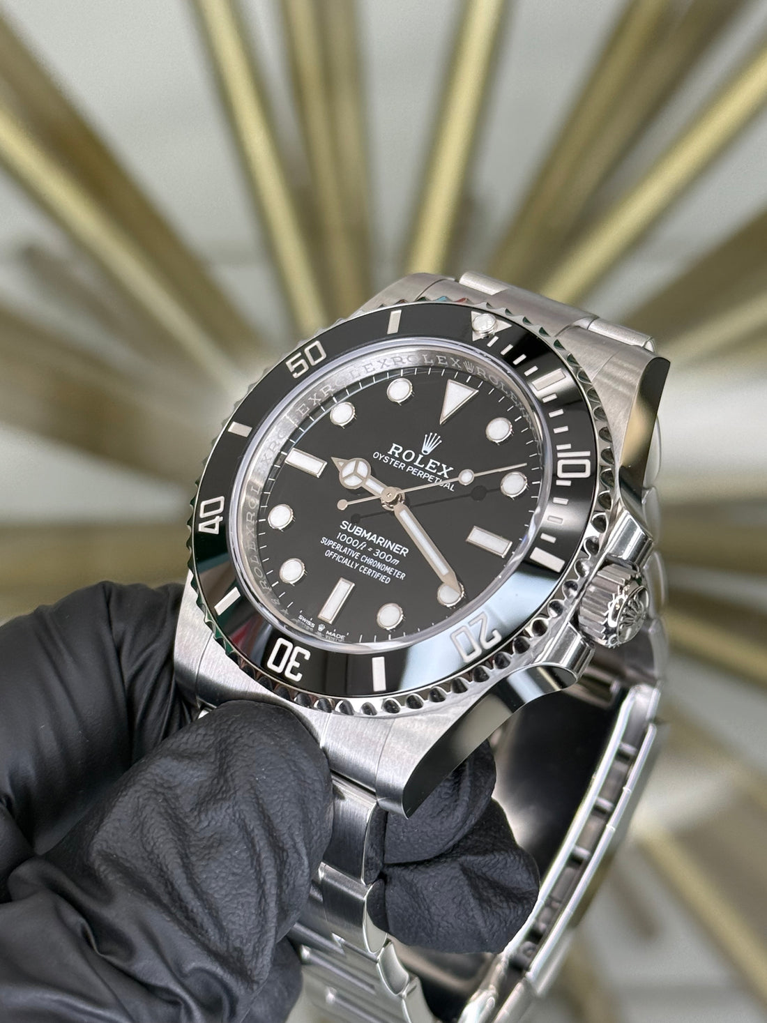 Rolex Submariner No-Date Black Dial on Oyster 124060 2026 Complete