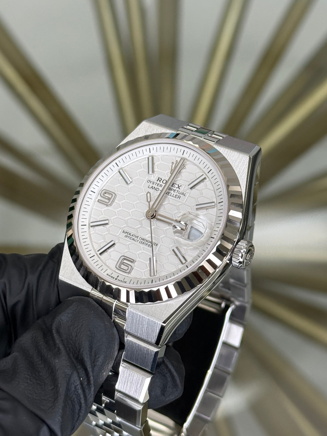 Rolex Land-Dweller 40 White Honeycomb Dial on Flat Jubilee 127334 2026 Complete