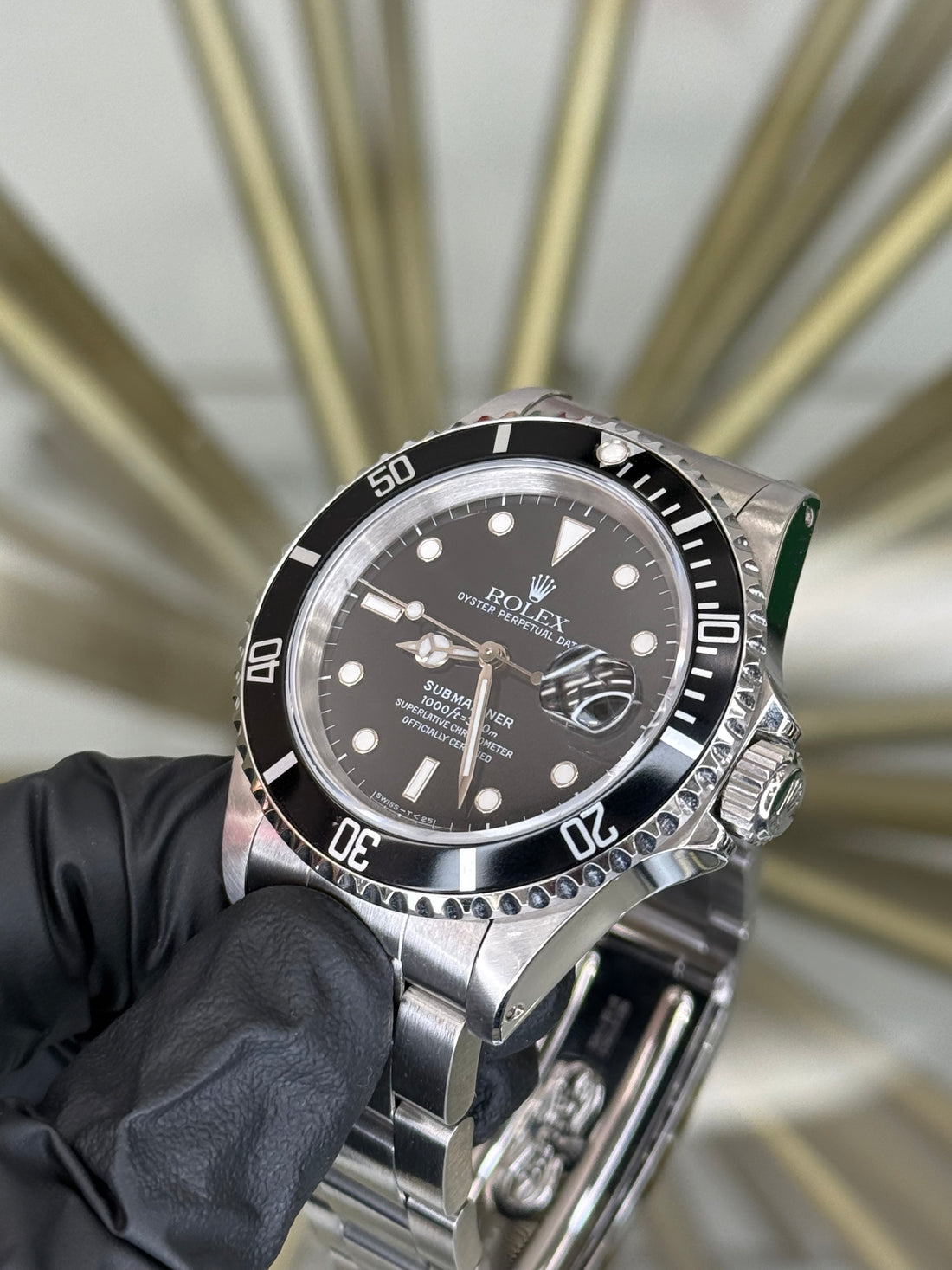 Rolex Submariner Black Dial on Oyster 16610 Open Date Papers