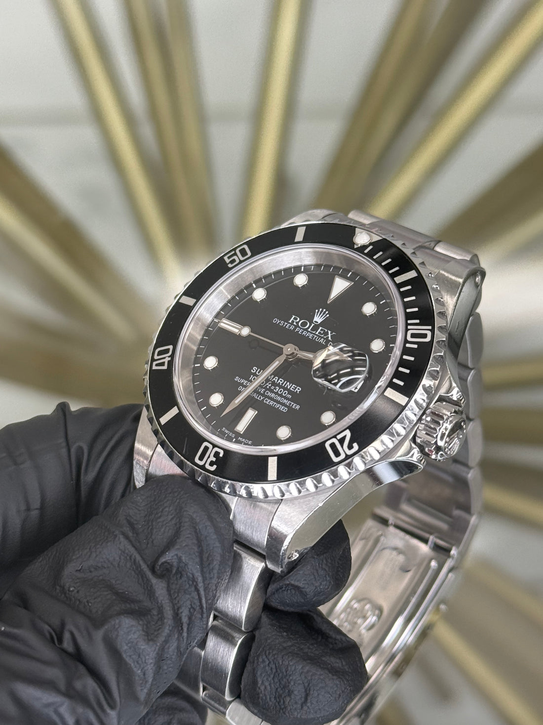 Rolex Submariner Black Dial on Oyster 16610 2002 Papers