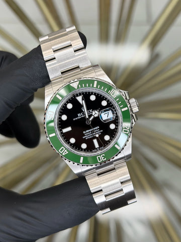 Rolex Submariner Black Dial on Oyster 126610LV 2026 Complete