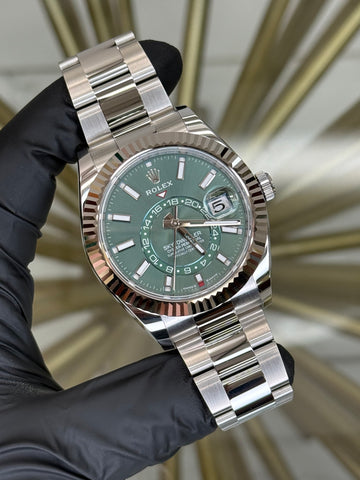 Rolex SkyDweller Mint Green Index Dial on Oyster 336934 2025 Complete