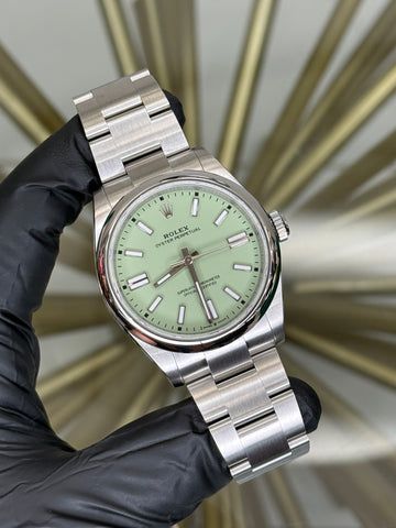 Rolex Oyster Perpetual 41 Pistachio Dial on Oyster 134300 2026 Complete