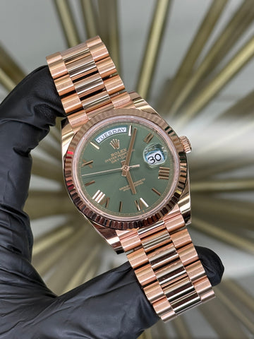 Rolex Day-Date 40 Olive Green Roman Dial on President 228235 2021 Complete