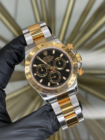 Rolex Daytona Black Dial on Oyster 116523