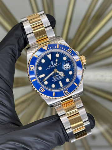 Rolex Submariner Bluesy Dial on Oyster 126613LB 2021 Card