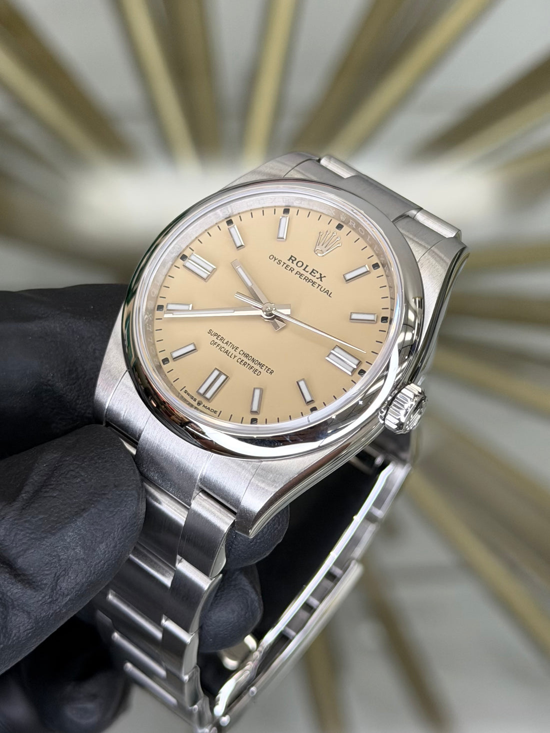 Rolex Oyster Perpetual 36 Beige Dial on Oyster 126000 2025 Complete