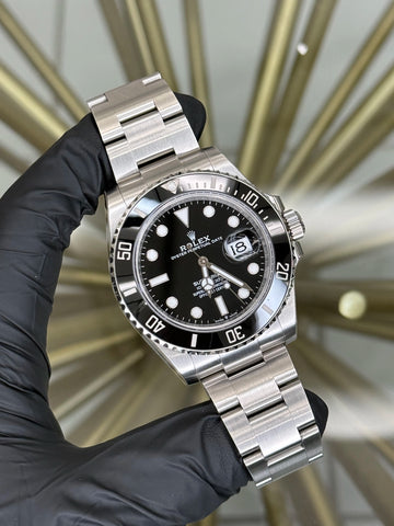 Rolex Submariner Black Dial on Oyster 126610LN 2025 Card