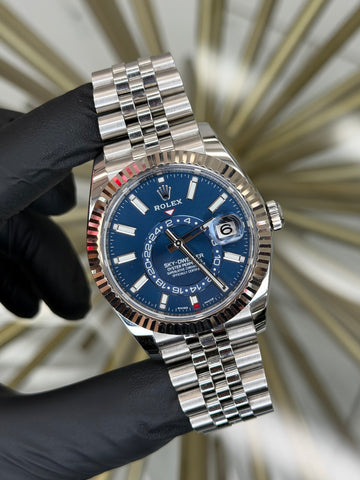 Rolex SkyDweller Blue Dial on Jubilee 326934 2023 Complete