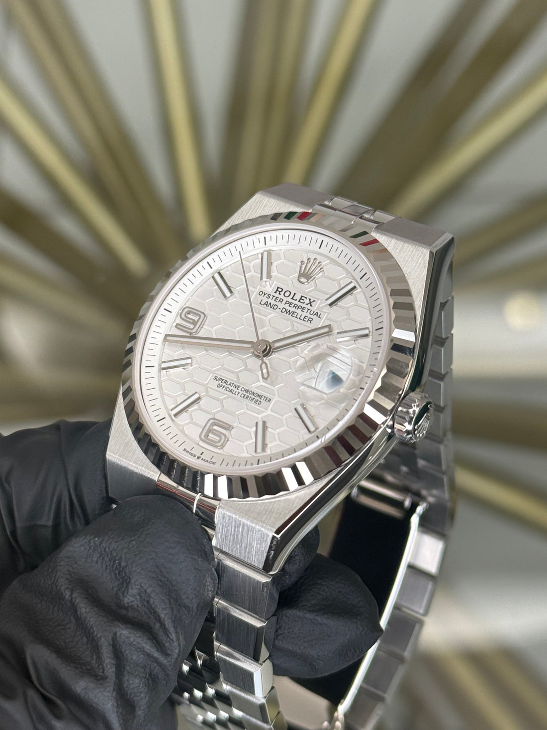 Rolex Land-Dweller 40 White Honeycomb Dial on Flat Jubilee 127334 2026 Complete