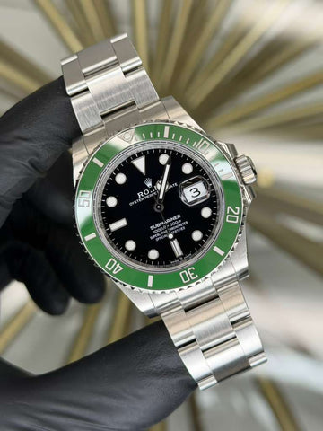 Rolex Submariner Black Dial on Oyster 126610LV 2024 Card