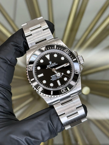 Rolex Submariner No-Date Black Dial on Oyster 124060 2023 Complete