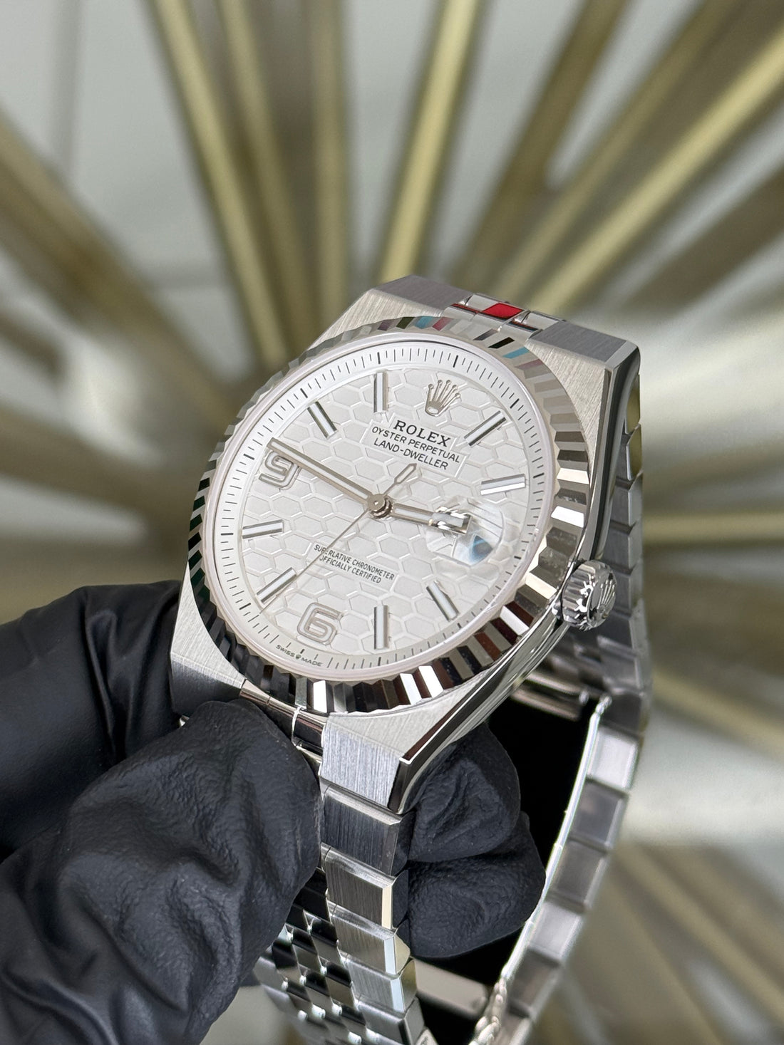 Rolex Land-Dweller 40 White Honeycomb Dial on Flat Jubilee 127334 2026 Complete