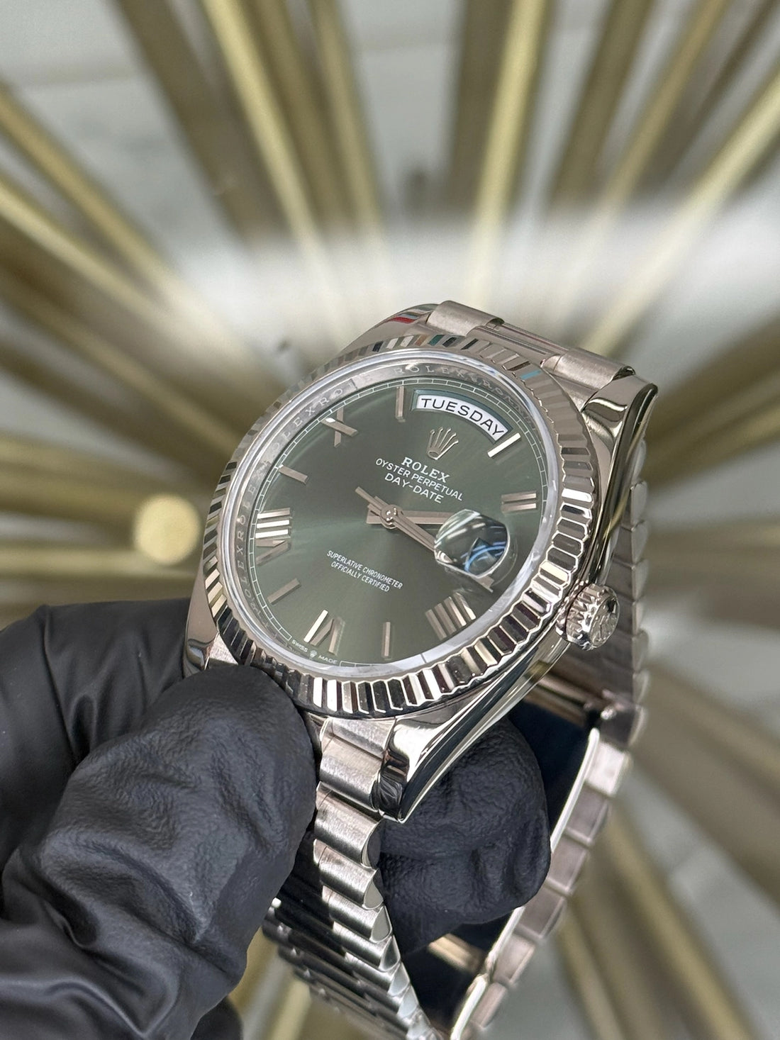 Rolex Day-Date 40 Olive Green Bevelled Roman Dial on President 228239 2025 Complete