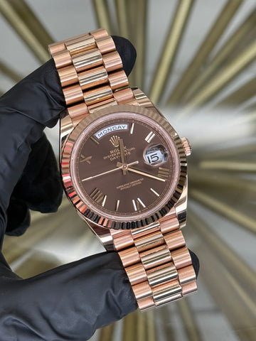 Rolex Day-Date 40 Chocolate Roman Dial on President 228235 2023 Complete