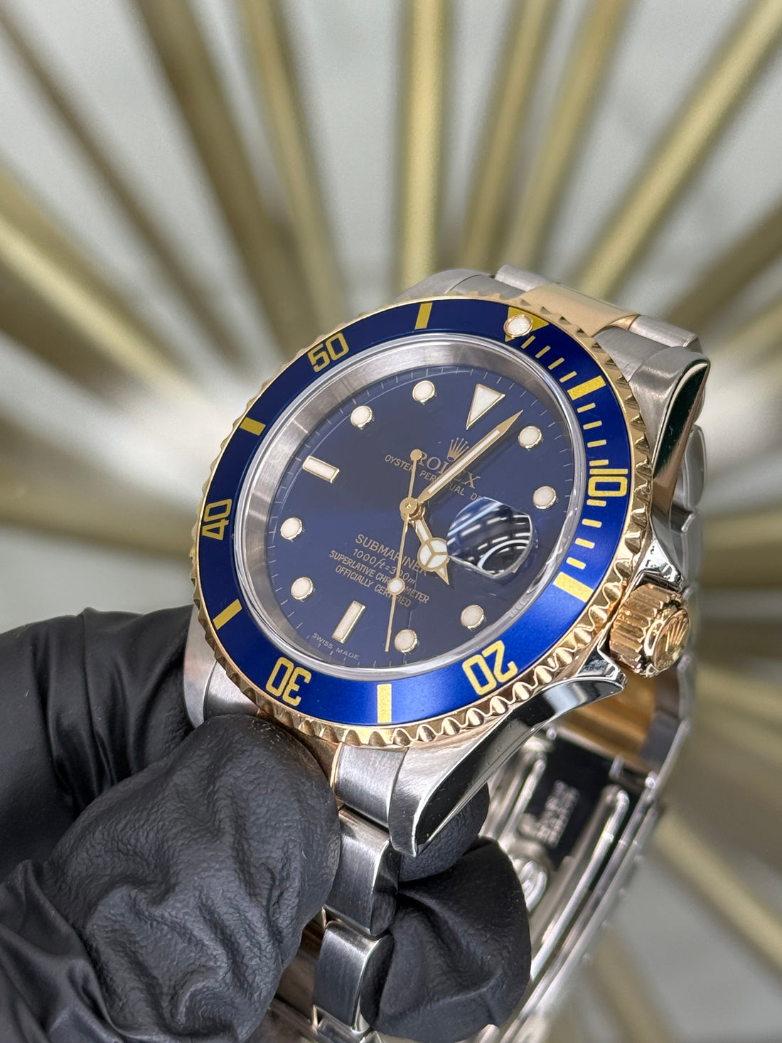 Rolex Submariner Blue Dial on Oyster 16613 2005 Complete