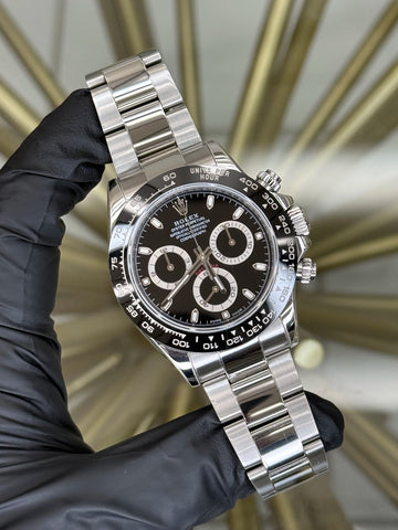 Rolex Daytona Black Dial on Oyster 116500LN 2017 Card