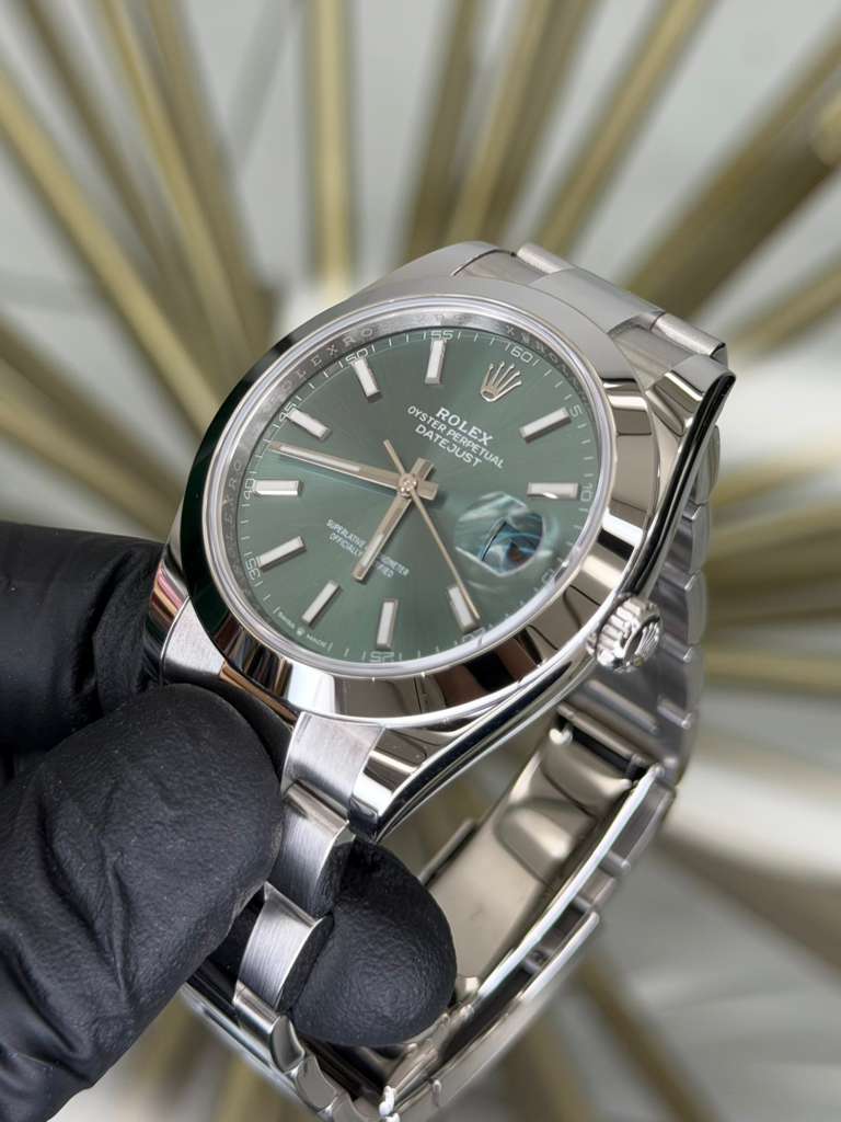 Rolex Datejust 41 Mint Green Index Dial on Oyster 126300 2025 Complete