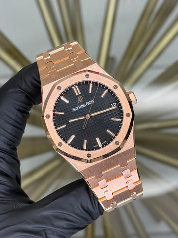 Audemars Piguet Royal Oak Selfwinding Black Dial on Bracelet 15500OR.OO.1220OR.01 2021 Complete