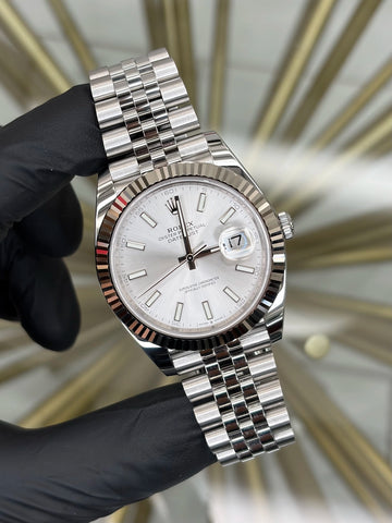 Rolex Datejust 41 Silver Index Dial on Jubilee 126334 2022 Complete