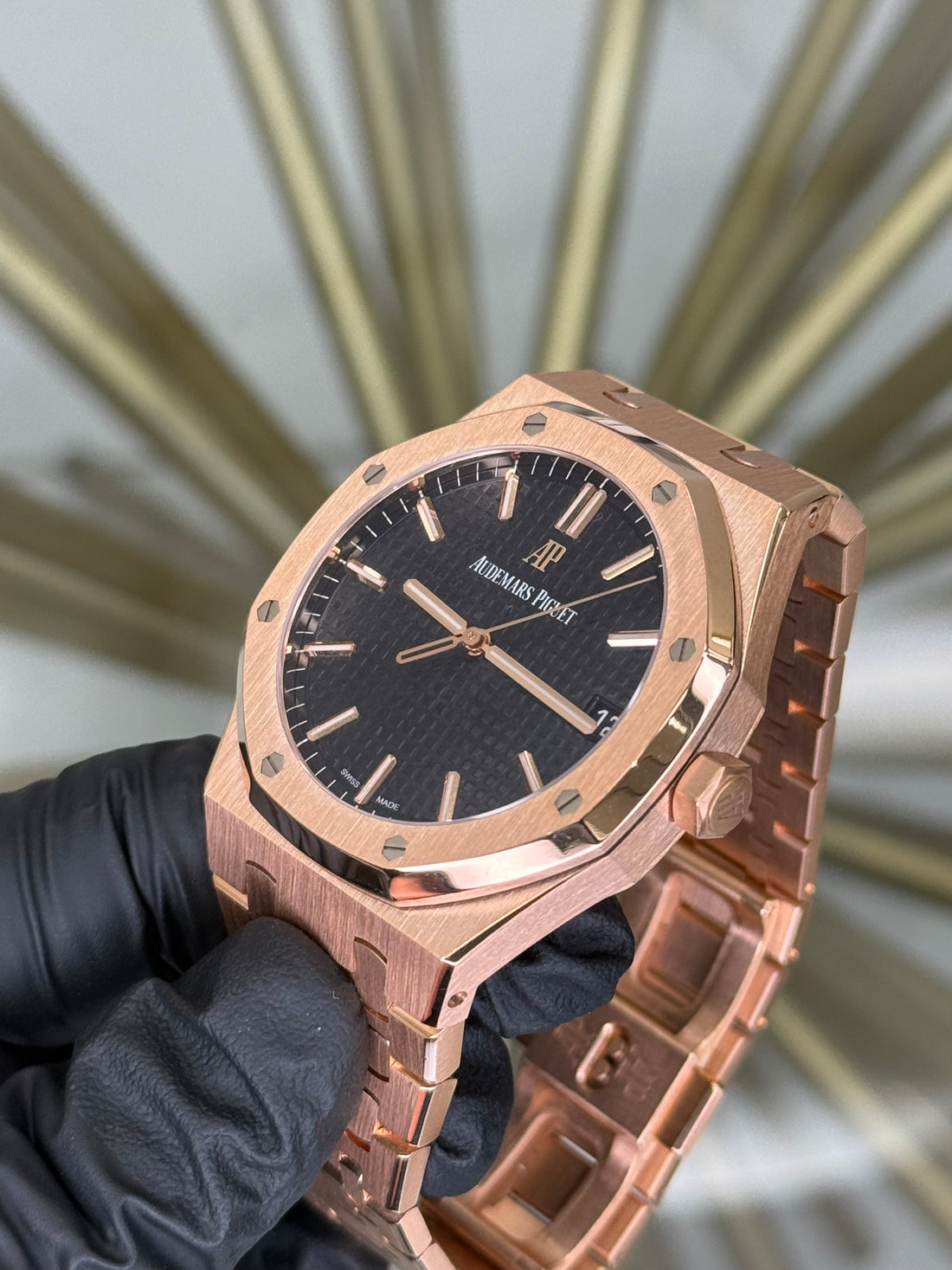 Audemars Piguet Royal Oak Black Dial on Bracelet 15500OR.OO.1220OR.01 2021 Complete